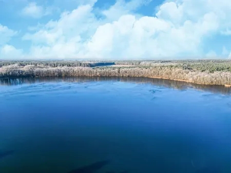 Unvergessliches Apartment am See Отели в г. Гранцо