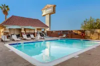 Comfort Suites Barstow Near I-15 - Pools