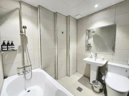 LoungeSeoul Отели в г. Ичхон