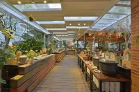 V Hotel & Residence Bandung