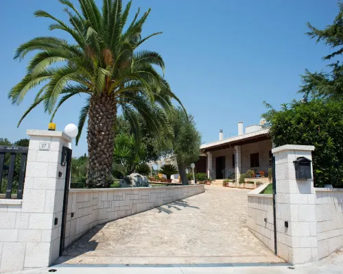 Residence in Apulia with Relaxation Area Hotel a Cisternino