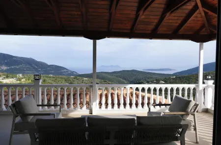 Eleftherion Comfort Living Lefkada