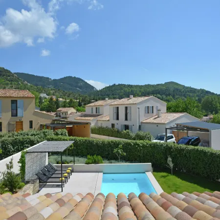 Villa in Malaucène near Mont Ventoux