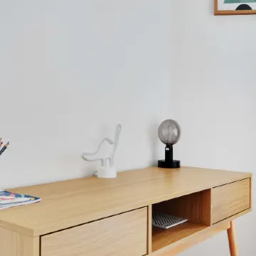Cozy Apartment 2Bdr/4P - in the Heart of Suresnes Отели рядом с достопримечательностью «Philips»