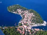 Apartments Villa Lukas - ''No.10'' Gallery Studio Apartment with Balcony and Sea View - 2-Star