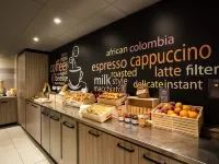 Ibis Tours Centre Gare - breakfast