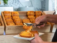 Ibis Versailles Château - Bữa sáng
