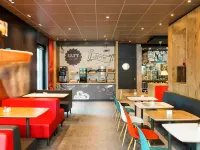 Ibis Muenchen Airport Sued - breakfast