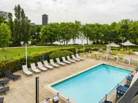 Novotel Paris Créteil Le Lac - Yüzme Havuzu