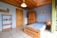 Gîte with Lake View - Pet friendly