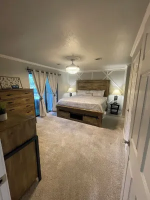 Humble Abode - Entire townhouse in Humble Tx Hotels in Atascocita