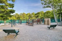 Indoor Pool/Hottubgameroom/Ski Resorts4Br #1 Community in the Heart of Poconos