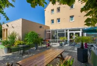 B&B HOTEL 沙特爾中心大教堂 Chartres en lumiere附近的飯店