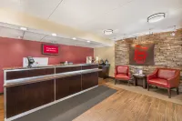 Red Roof Inn Erie - I-90 Hotels in Summit Township