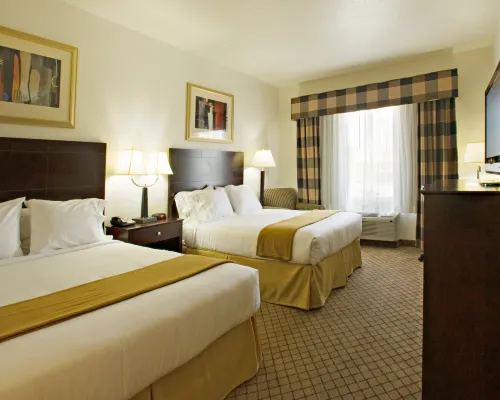 Holiday Inn Express & Suites CHILDRESS by IHG Hotels in Childress County