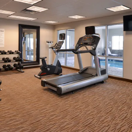 Holiday Inn Express & Suites WILLIAMS by IHG