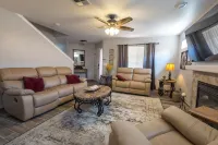 Spacious 3 bedroom 2.5  bath with 3 living areas