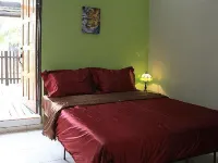 Memory Homestay Hotels near Sultan Haji Ahmad Shah Airport