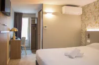 Brit Hotel Avignon Sud le Calendal Hotels in Avignon