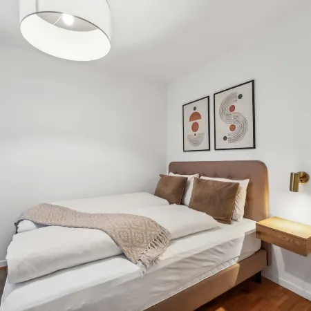 Modern 2 Bdr-flat top Location