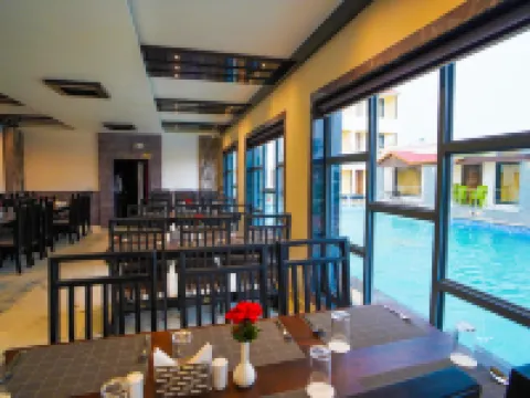 รีสอร์ทและสปา Lipi โรงแรมในมณฑรมุณี