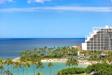 Stunning Views and Gourmet Kitchen - Luxurious Oceanfront Retreat Отели рядом с достопримечательностью «Парадайс Ков Луо»