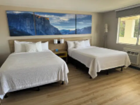 Days Inn by Wyndham Ridgecrest Near China Lake Naval Station