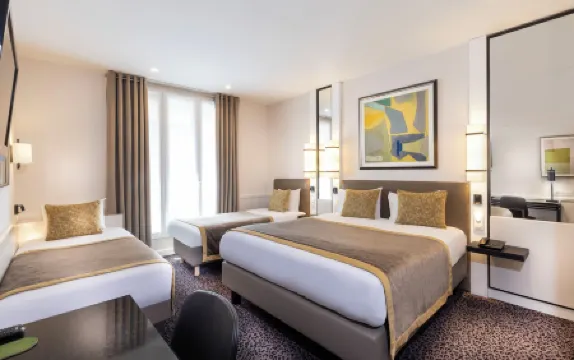 Hôtel Elysées Union Отели рядом с достопримечательностью «Эйфелева башня»