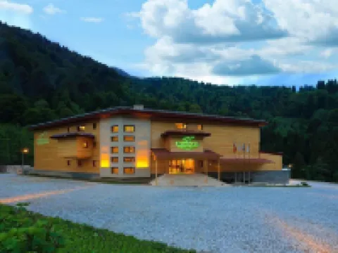 卡卡爾度假酒店 Yukarisimsirli Koyu酒店