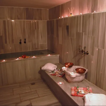 Kadi Konagi Thermal Hotel