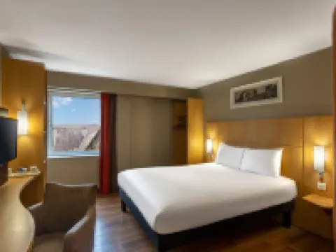 Ibis Belfast Queens Quarter Hotels in Belfast