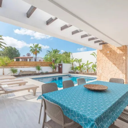 Villa Sa Marinada Modern Villa with Pool for 8 People