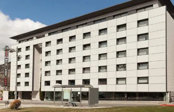 阿提拉姆摩拉公園住宿