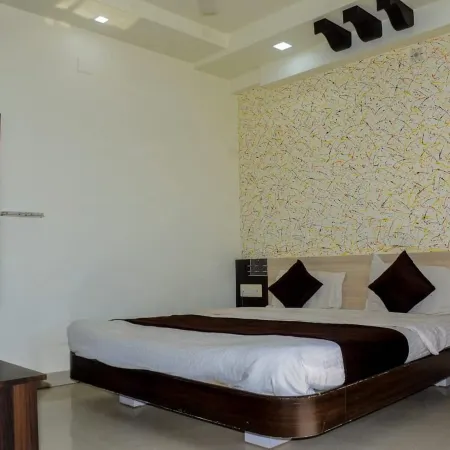 Hotel Shree Vallabh