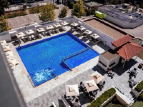 Noxi Hotel فنادق في سطيف
