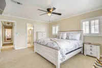 6 Mi to Legoland: Retreat w/ Pool & Fenced Yard - Uima-altaat