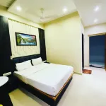 โรงแรม พลาซ่า อเวนิว - โฮมสเตย์