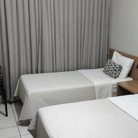 Abudi Hotel Hotele w: Cuiaba