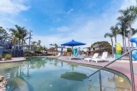 The Black Dolphin Holiday Park Hotels in Merimbula