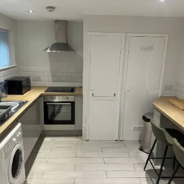 Willow House Sleeps 4 Family Travel Seaside Stay