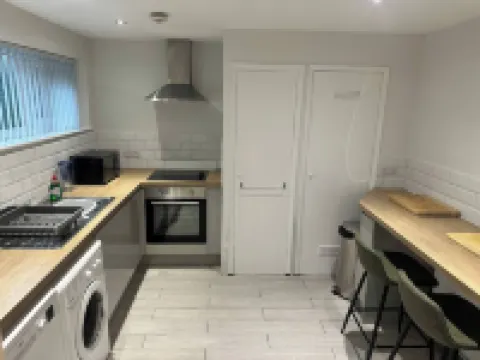 Willow House Sleeps 4 Family Travel Seaside Stay