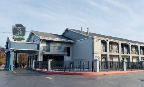 Economy Suites Fairgrounds