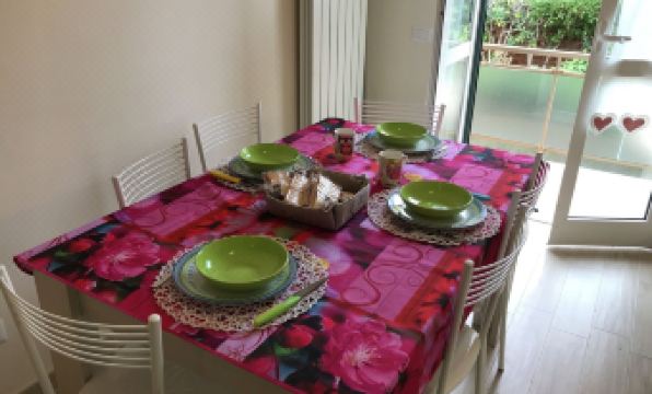 Amazing Holiday Home Near Pet Friendly Beach