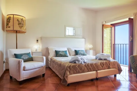 法瓦拉別墅迷人奢華度假屋帶私人泳池