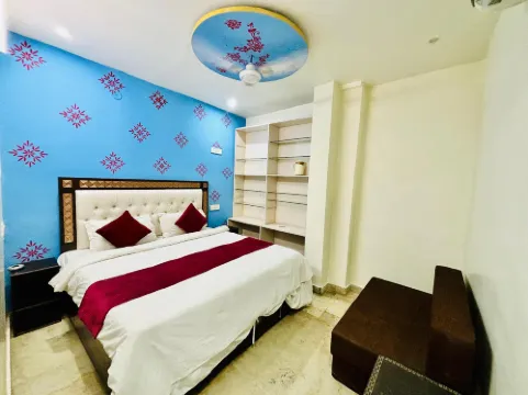 Hotel Royal Pinkcity