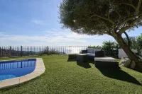 Villa in Costa Brava With Sea Views & Pool - Villas