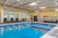 Comfort Inn & Suites - Pools
