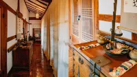 Best Garden House, Jeonju Hanok village - Bungalows