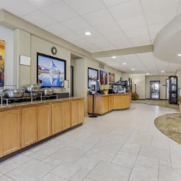 Best Western Plus Swiss Chalet Hotel  Suites