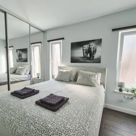 Apartment LaVilla - Two Bedroom Apartment with Balcony and Sea View (Žuti)